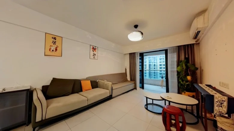 Poly Heart Language - View 5