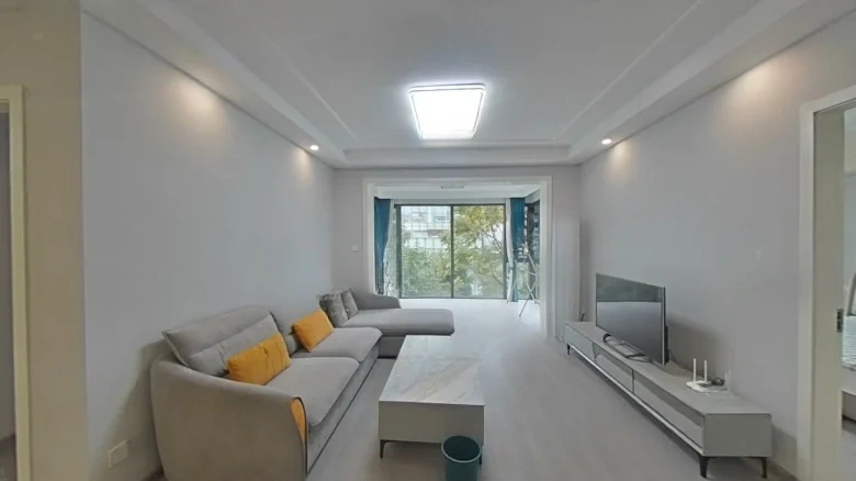 Era Crystal Sciences Garden - View 1