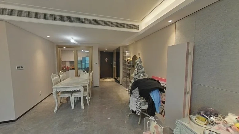 Poly Grand Jing - View 1