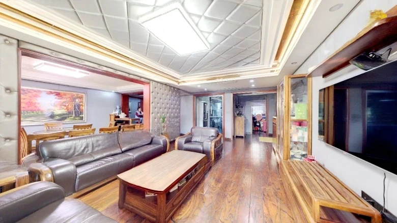 Royal Premier East District - View 1