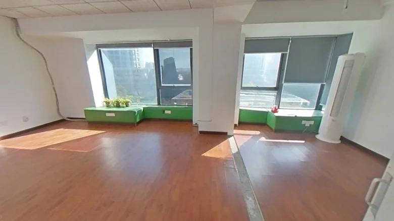 Songdu Olympic Park Name座的翻译不够直接，因为“Name座”在英文中没有对应的表达方式。如果必须用英语表示，“宋都奥体名座”可以大致翻译为 - View 6