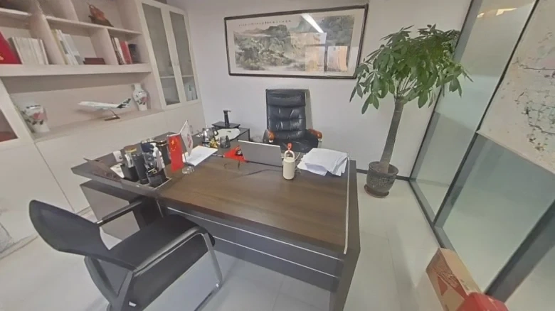 Floral Fragrance Overflowing City - View 4