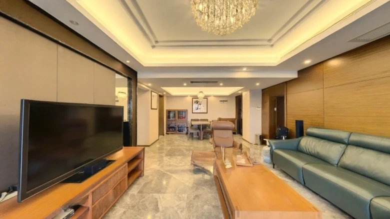 Seven Color Beauty Garden - View 1