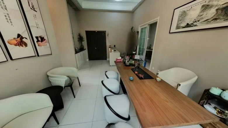 Clear Wind Riverbank - View 4