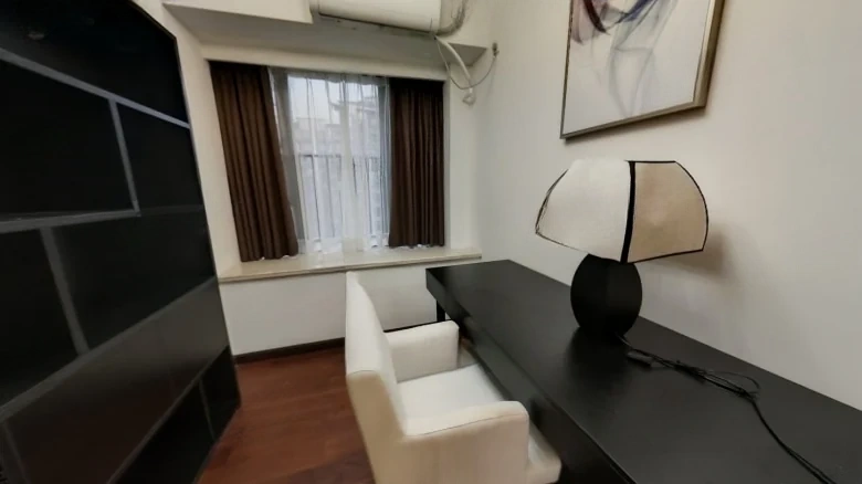 Pearl River Flower City - View 1