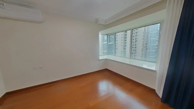 Delightful Scenic New World - View 1