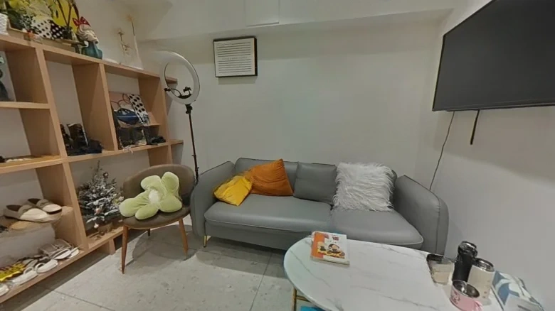 Black Stone Reef Square - View 1