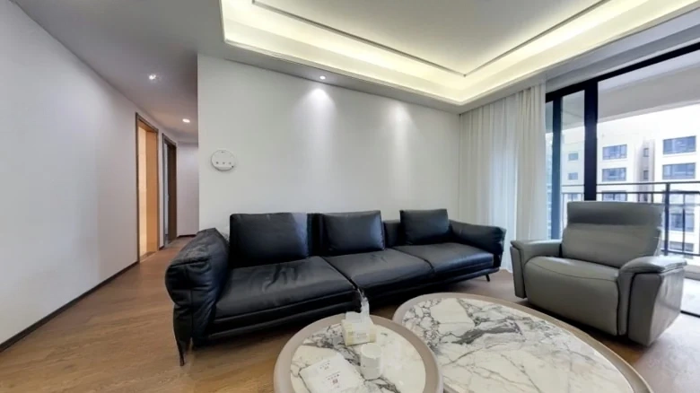 Spring Breeze South Bank East Garden - View 7