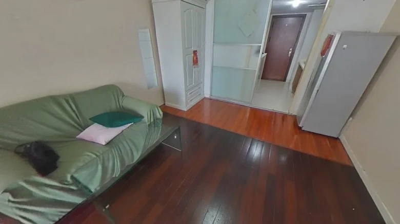 Langshi Xiyarden注意：最后一个词 - View 1