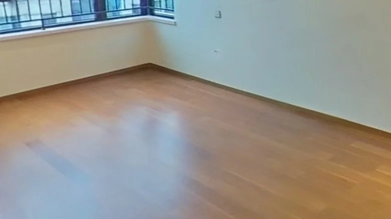 River Isle Flower Court - View 1