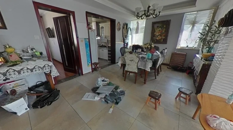 Scholarly Family - View 9