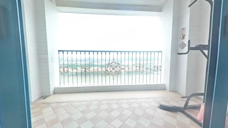 SilkandRibbon Silver Bay - View 11