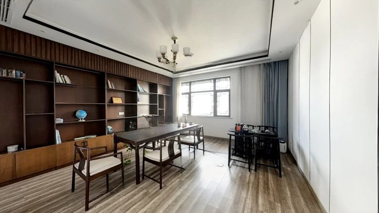 Nine Mile Orchid Pavilion - View 1