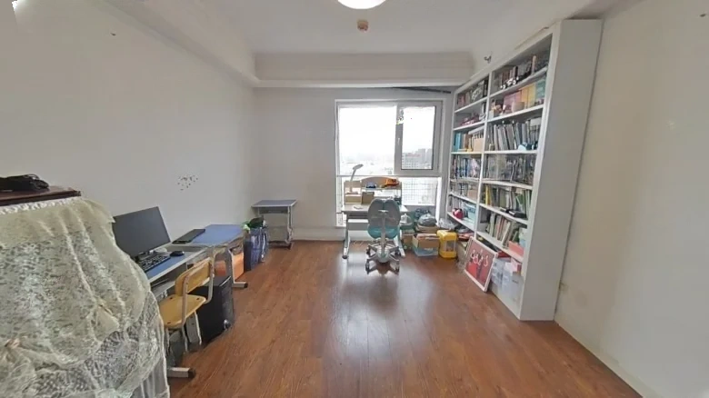 7080 Center Square - View 1