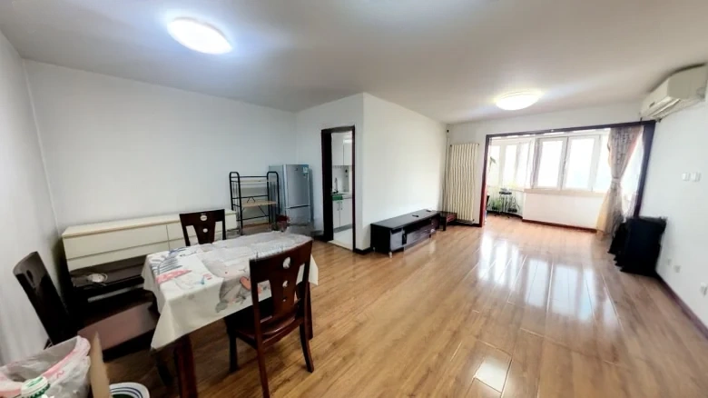 Nationalities University Affiliated High School Staff Quarters - View 1