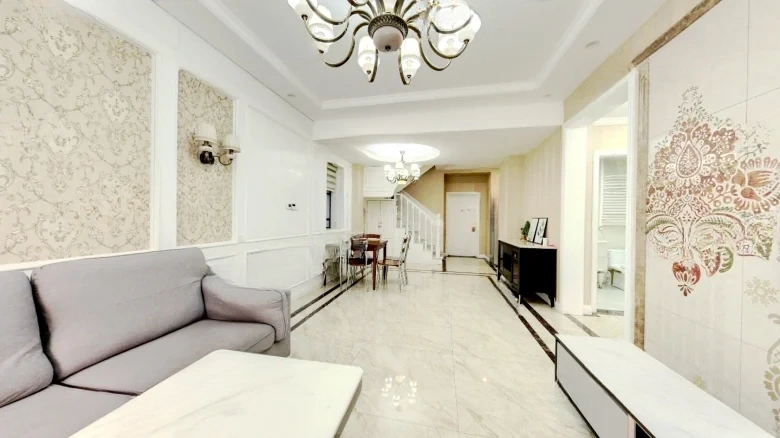 Polyville Lily Garden - View 1