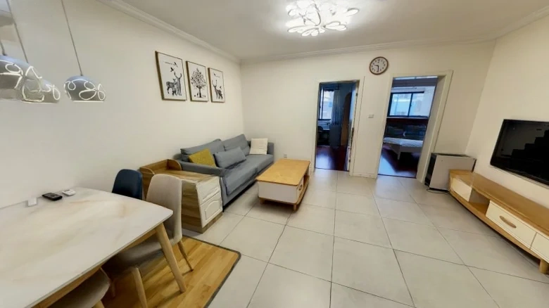 Bite树Yard South Section - View 4