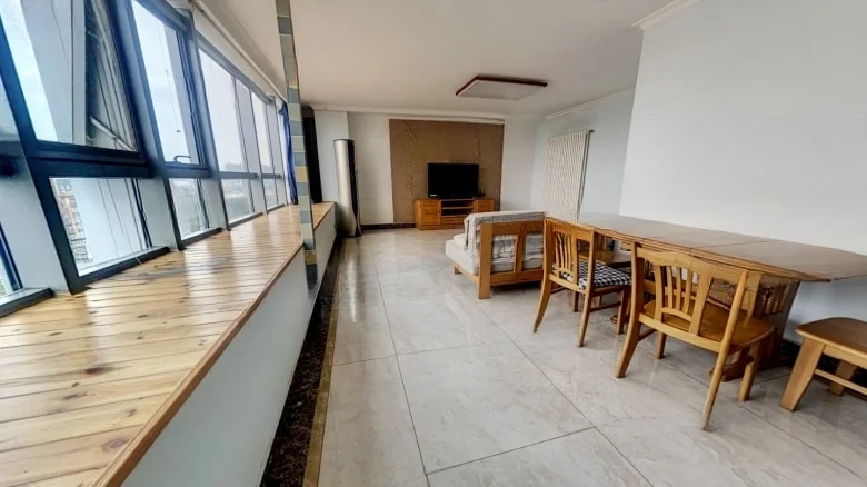 Bright Lake Plaza - View 5