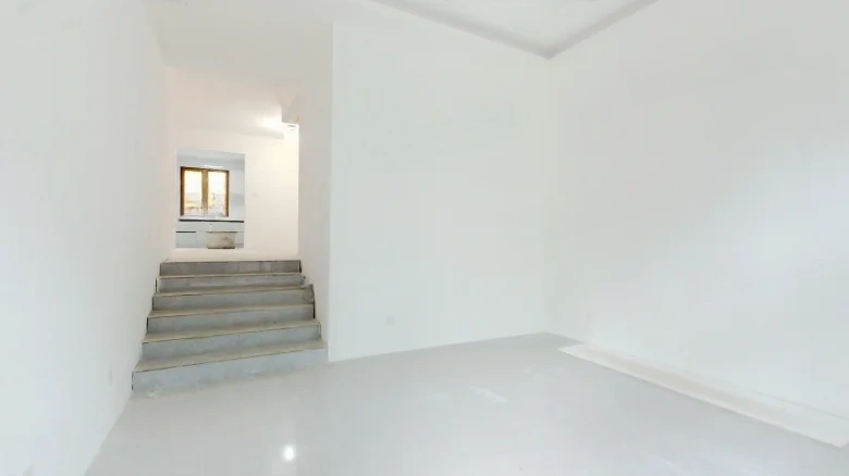 V7 Nine Rooms Hall - View 22