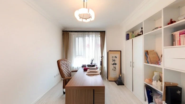 Red Star International Plaza - View 1