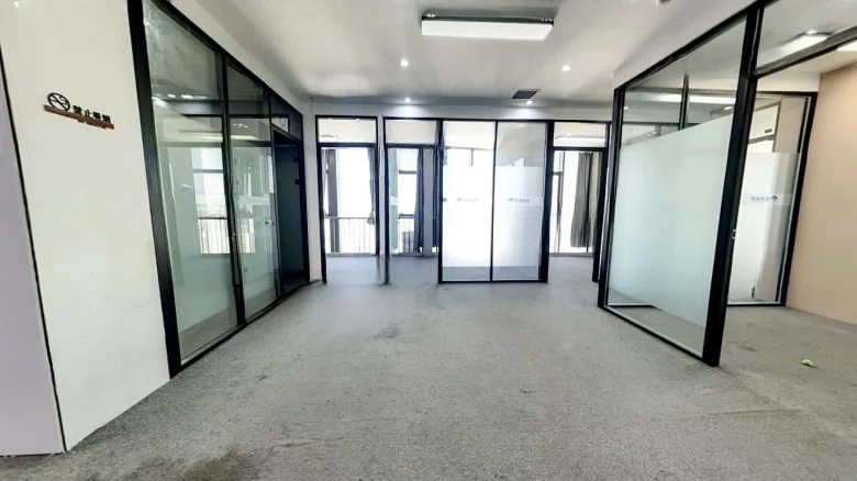 Lanzhou Central Office Building - View 1