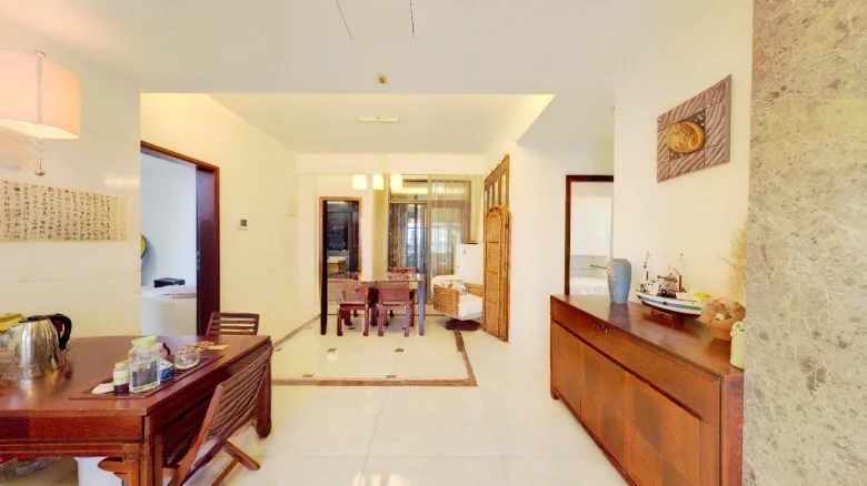 Dadonghai · Banship Yihaoooo注：考虑到专有名词的常见翻译习惯，这里“大东海”直接音译为 - View 1