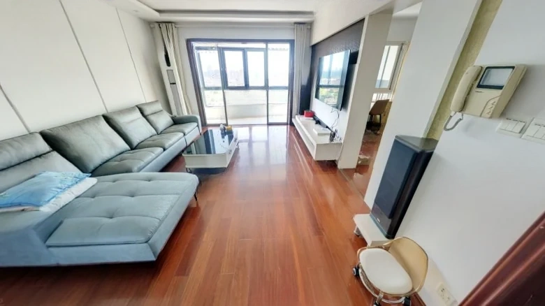 Panoramic Tower - View 5