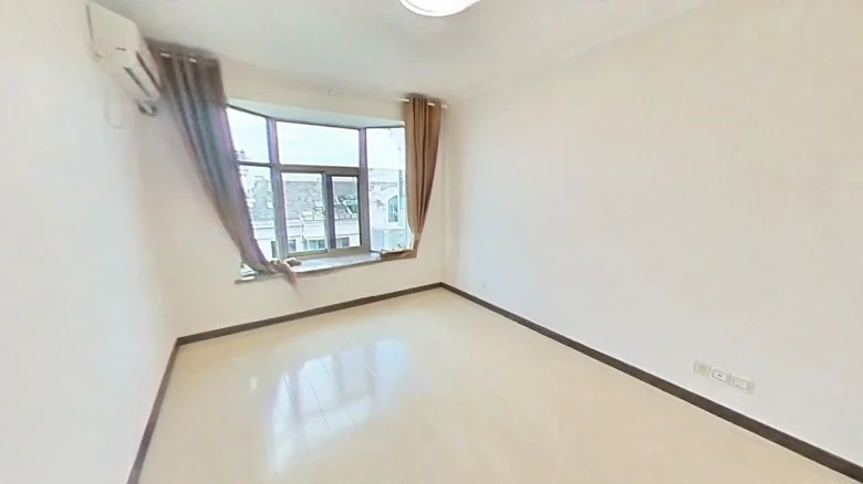 Eminent Garden - View 1