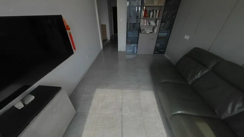 Linyi Tower - View 1