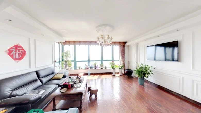 Sun Modern Residence - View 4