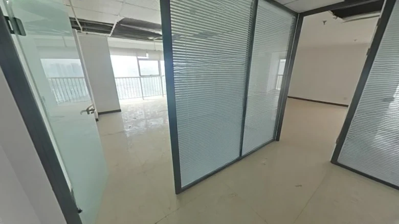 Rongtong Finance Tower - View 1