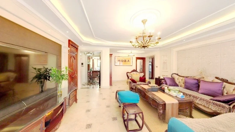 Tianshan Xi Hu - View 1