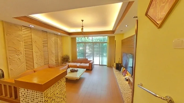 Nanh Lake Ban Mountain Grand Court - View 7