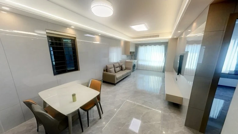 Lunhoujia Yuan - View 1