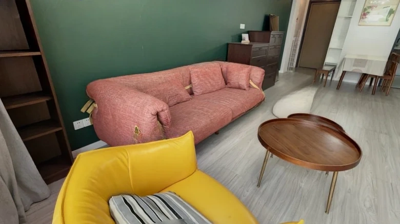 Luhu Ecocity Cloud Mirror - View 4