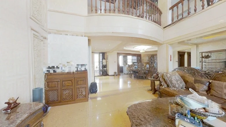 Nanhu One号 In many contexts, especially for places or events, it's common to keep - View 1