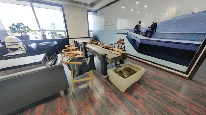 Guo Fang Business Building - View 4