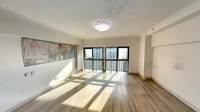 Lanzhou Zhongtianjian Square - View 1