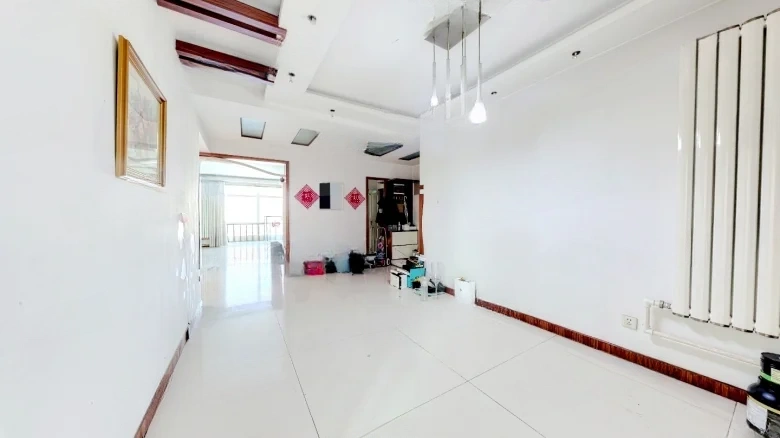 Binhu Park Nine号楼しく注意：返回的翻译包含“号楼”以保持原文结构，但在英文中通常不需要直接翻译该词。若忽略建筑特有称谓 - View 1