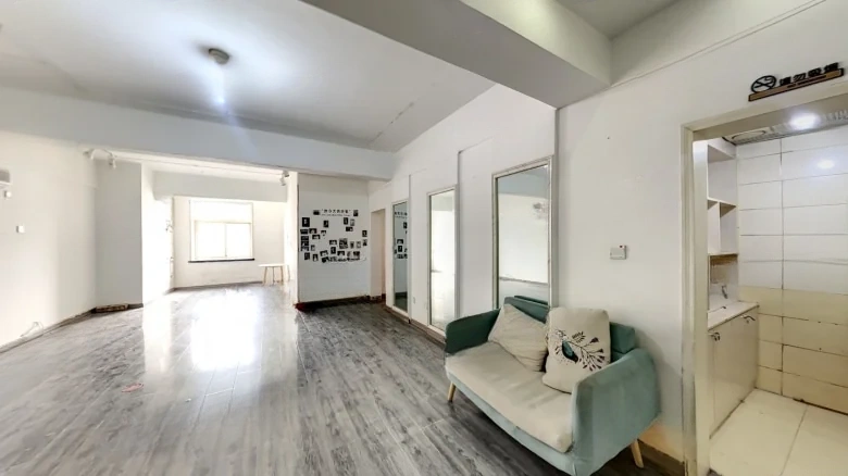 Minji Tower - View 4