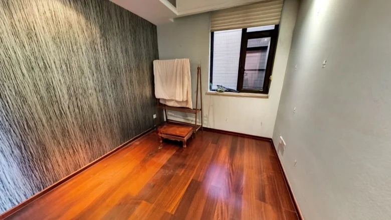 Transport Central Plaza - View 3