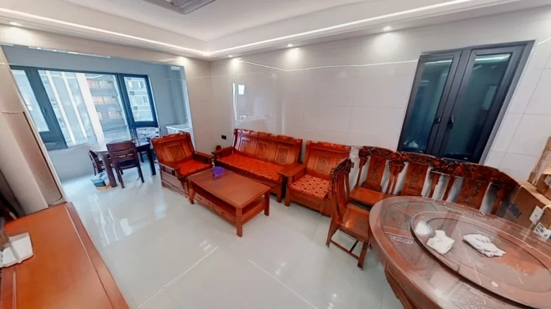 Lunhoujia Yuan - View 1