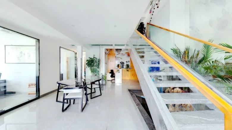 Lanzhou Zhongtianjian Square - View 7