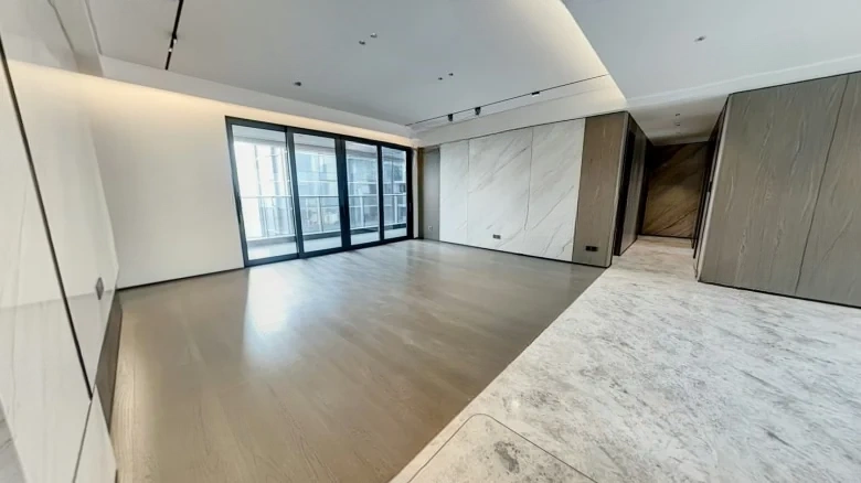 Payzhou Yue - View 6