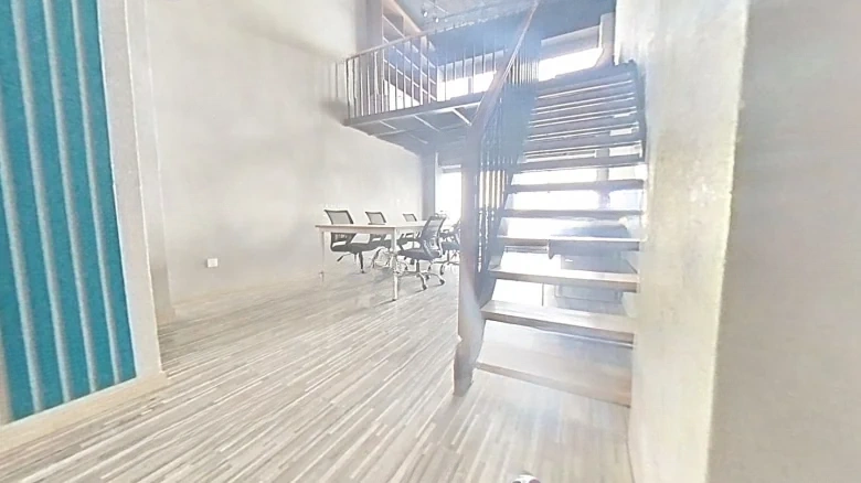 Lianghu Xin Yi Street - View 3