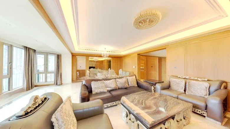 Vanke Lake Heart Island - View 1