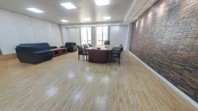 One号楼品ofSize this context, it seems there might be an ambiguity or missing part of the phrase as - View 12