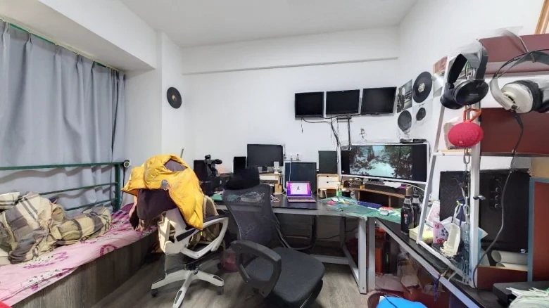 Golden Wheel Tower - View 1