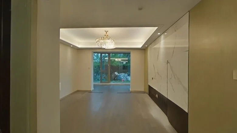 Cloud Ripple Mansion - View 7