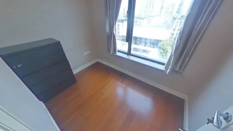 Rongshuo Riverfront City Water Lavender轩lantern in this case doesn't directly translate as a common English word but is kept to maintain the style of a place or building name. Thus, it can be presented as - View 1